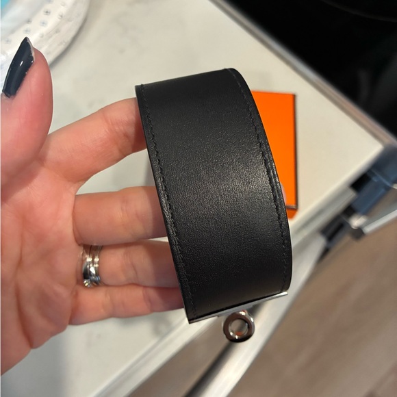 Hermes Black and Silver Leather Bracelet - Picture 7 of 10